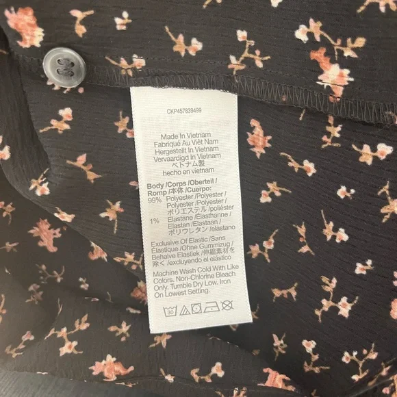 Madewell‎ Black Floral Smocked-Neck Ruffle Top in Stem Scatter size M NWT - Picture 11 of 11